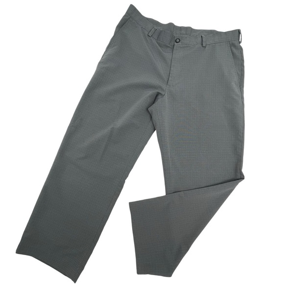 Izod Golf Mens size 38X29 Pants Black gray small check - Picture 6 of 10